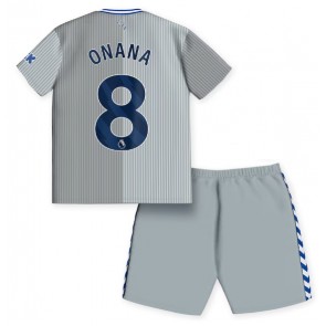 Everton Amadou Onana #8 Tredjeställ Barn 2023-24 Kortärmad (+ Korta byxor)